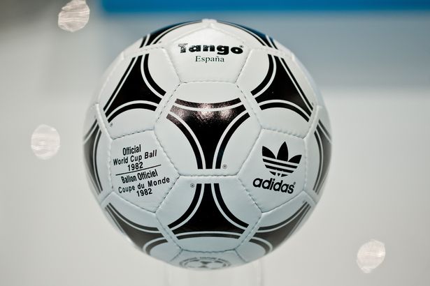 تۆپی تانگۆ ئیسپانیا بۆ مۆندیالی 1982 لە ئیسپانیا